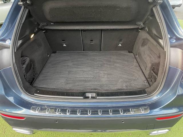 Mercedes Benz Gla image 9