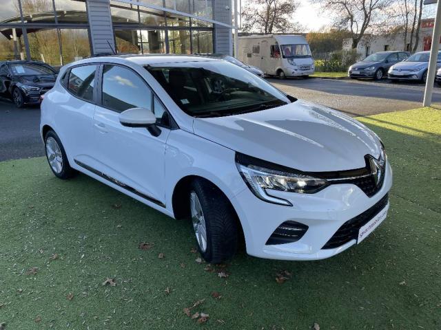 Renault Clio image 9