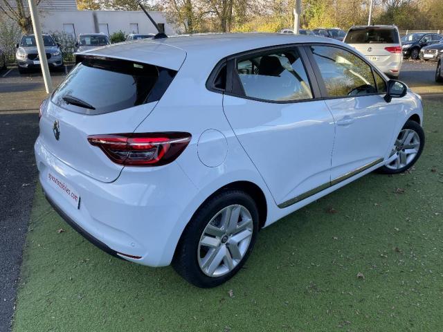 Renault Clio image 2