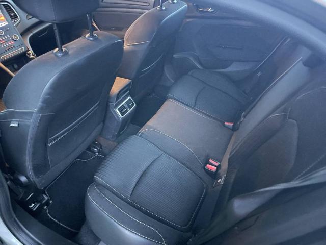 Renault Mégane image 9