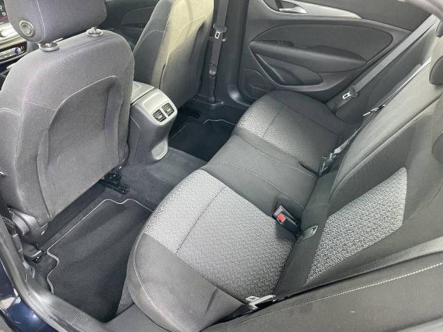 Opel Insignia image 6