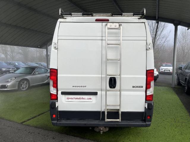 Peugeot Boxer image 2