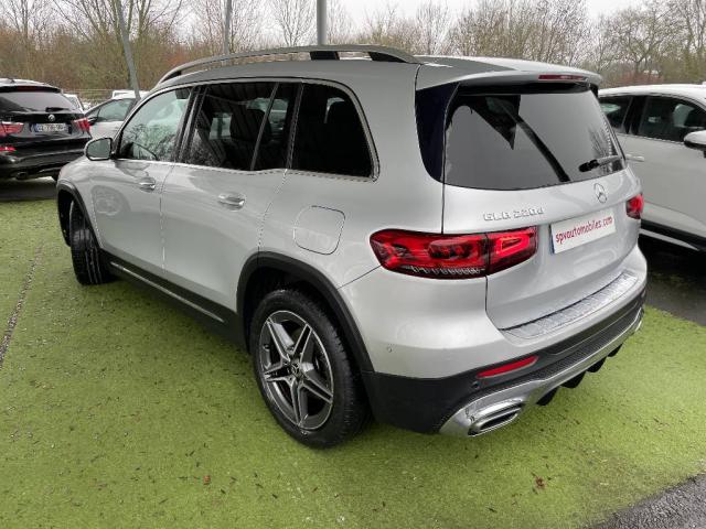 Mercedes Benz Glb image 2