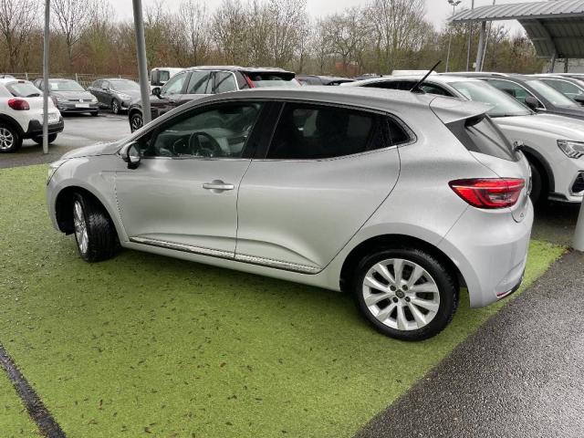 Renault Clio image 2