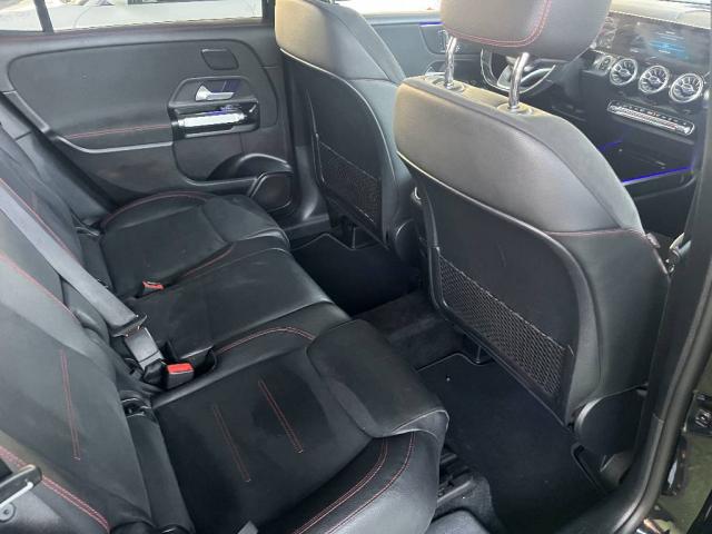 Mercedes Benz Glb image 1