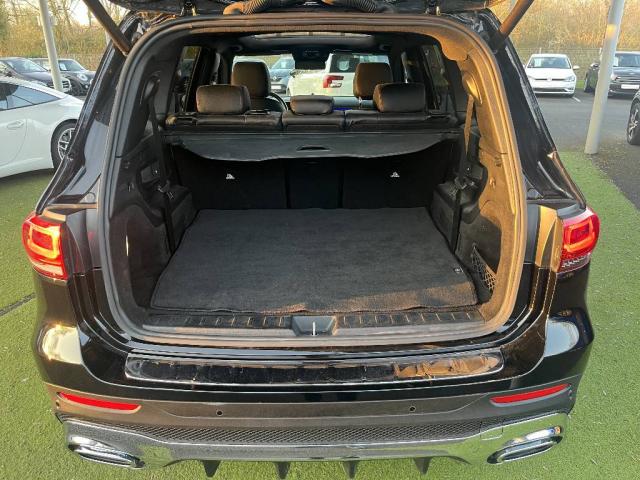 Mercedes Benz Glb image 9