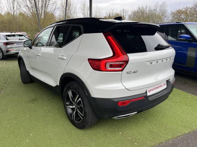 Volvo Xc40 image 2