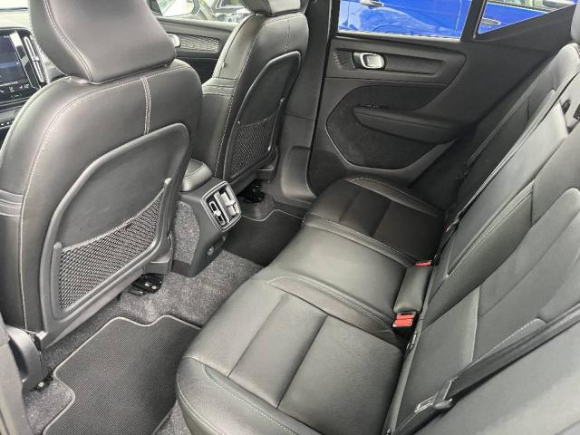 Volvo Xc40 image 8