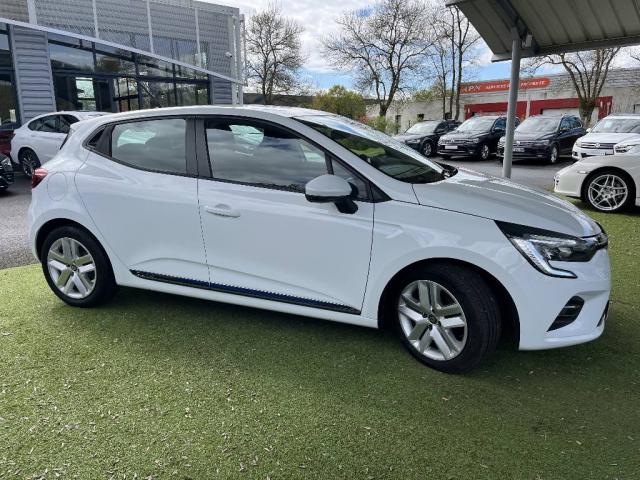 Renault Clio image 9