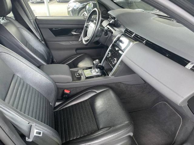 Land Rover Discovery image 3