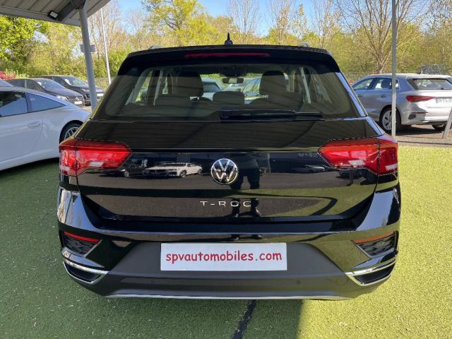 Volkswagen T-Roc image 2