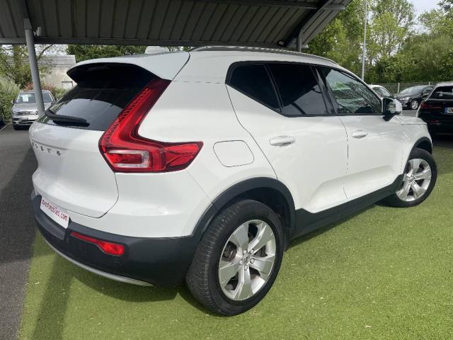 Volvo Xc40 image 2