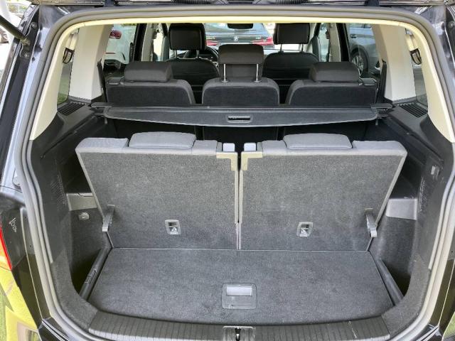 Volkswagen Touran image 6