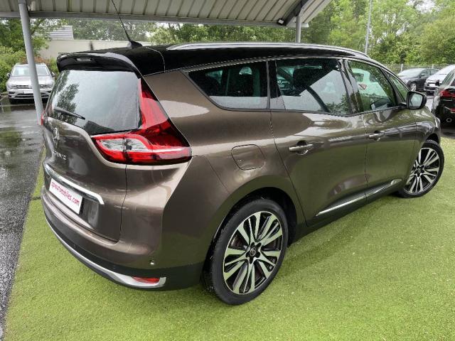 Renault Grand Scénic image 1