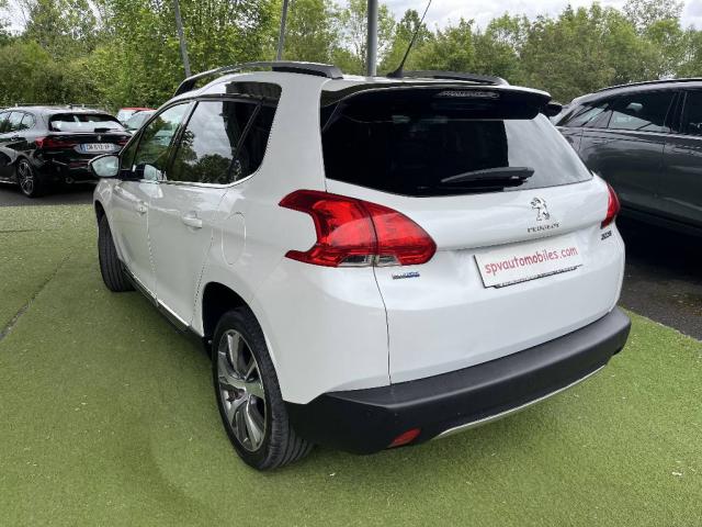 Peugeot 2008 image 4