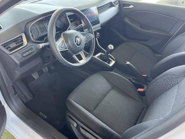 Renault Clio image 7