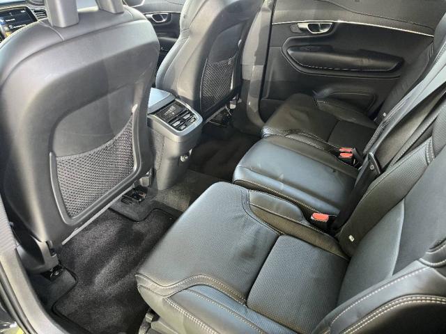 Volvo Xc90 image 9