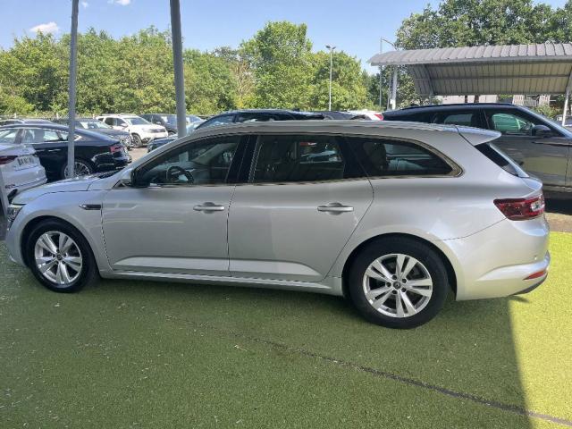 Renault Talisman Estate image 2