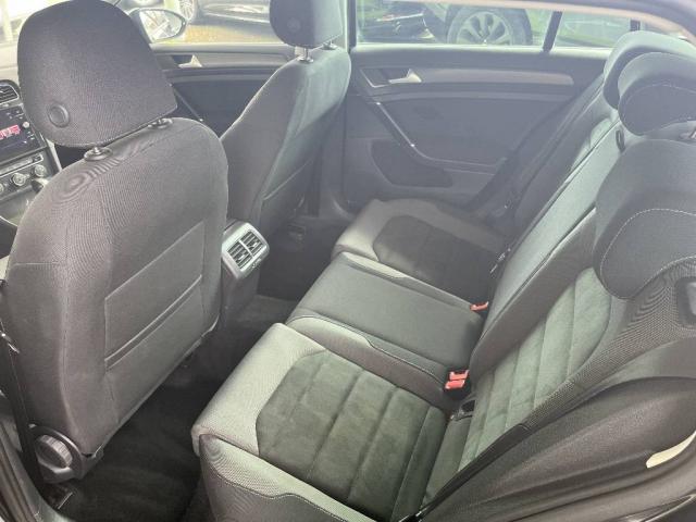 Volkswagen Golf image 7