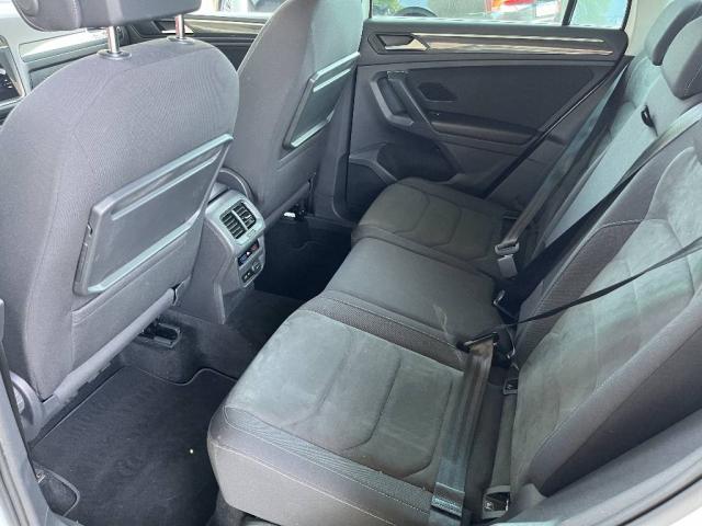 Volkswagen Tiguan image 8