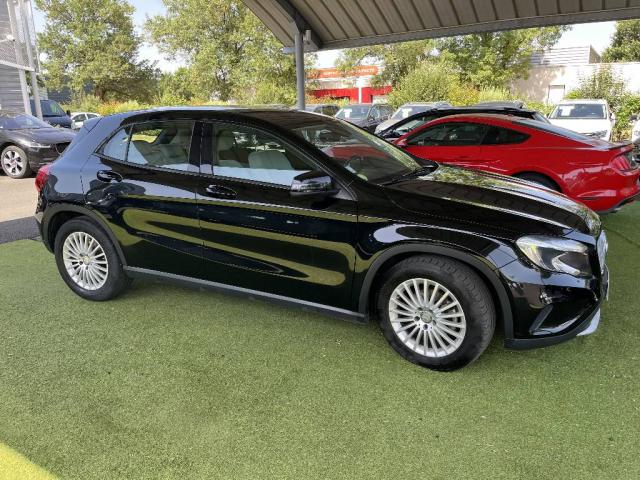 Mercedes Benz Gla image 6