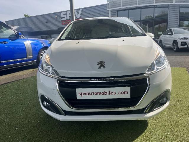 Peugeot 208 image 2