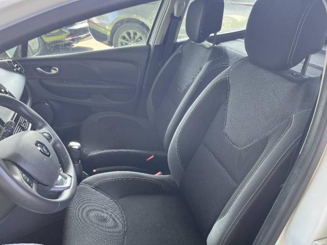 Renault Clio image 6