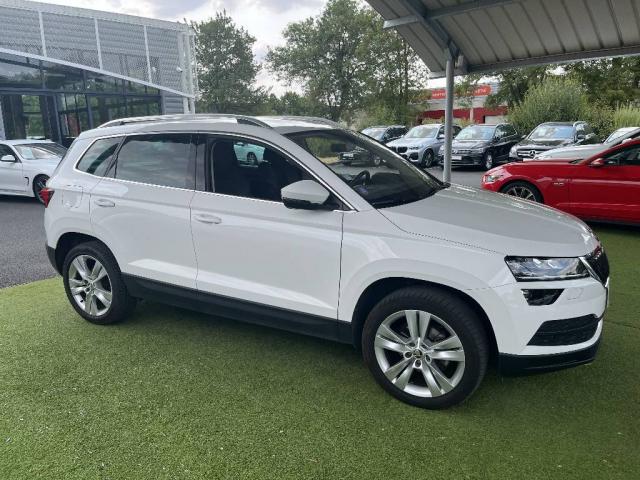 Skoda Karoq image 8