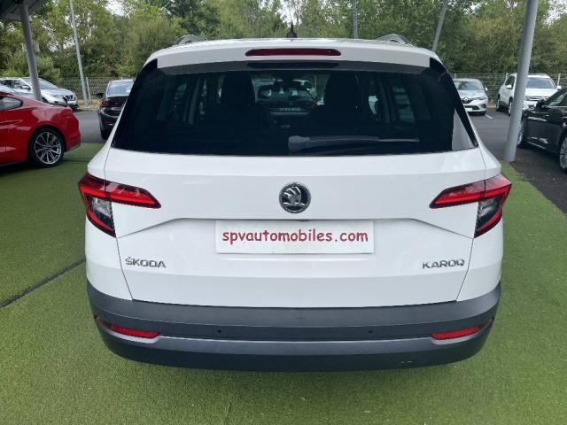 Skoda Karoq image 9