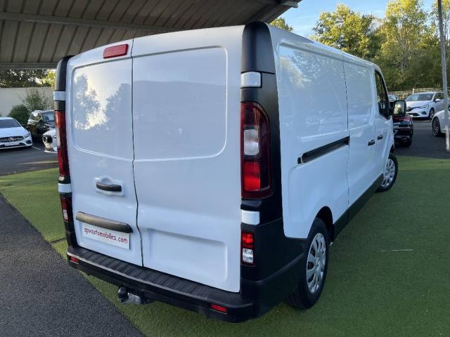 Renault Trafic image 7