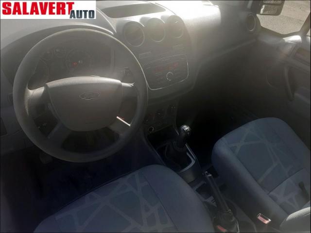 Ford Transit Connect image 4