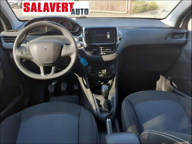 Peugeot 208 image 2