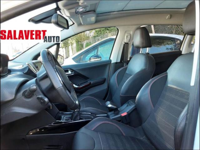 Peugeot 2008 image 5