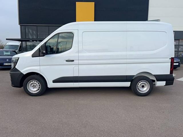 Renault Master image 1
