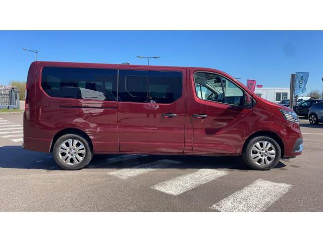 Renault Trafic image 2