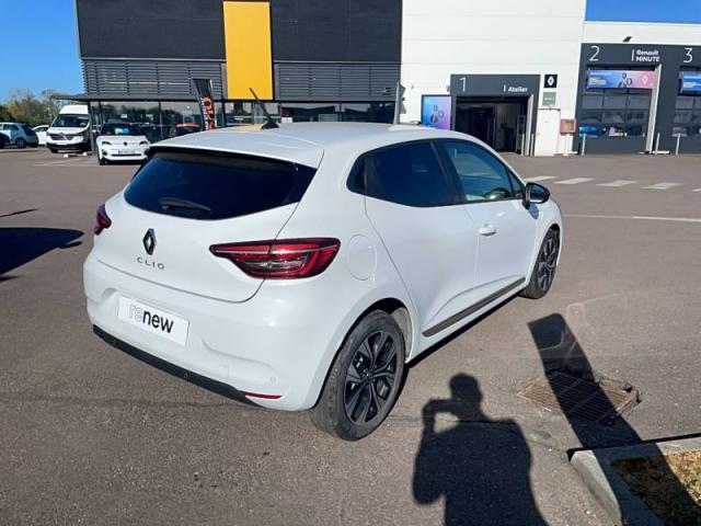 Renault Clio image 1