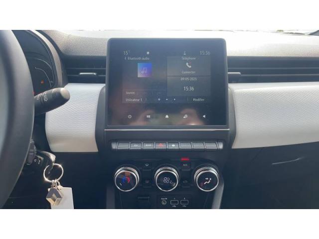 Renault Clio image 6