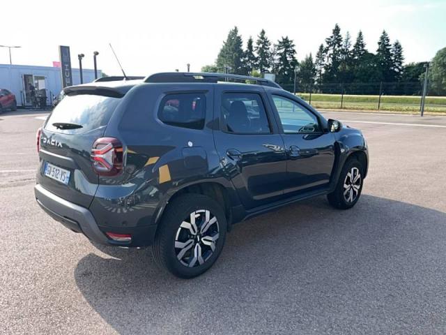 Dacia Duster image 8