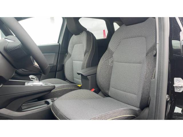Renault Symbioz image 9