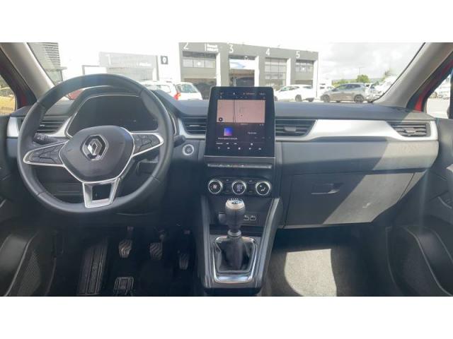 Renault Captur image 2