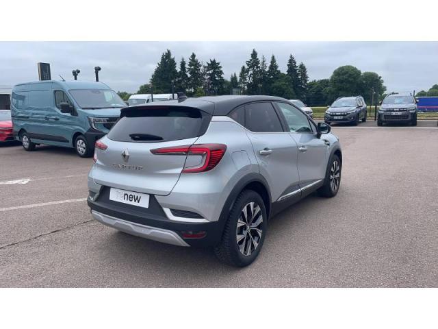 Renault Captur image 2