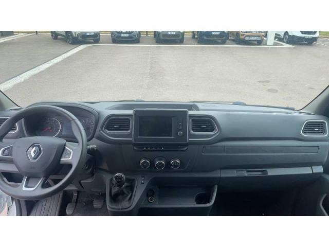 Renault Master image 8