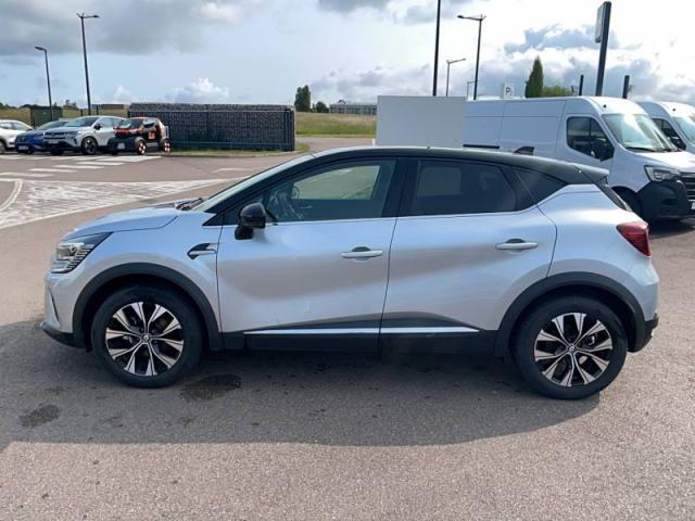Renault Captur image 2