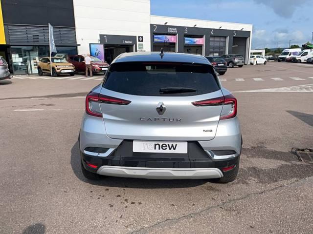 Renault Captur image 8