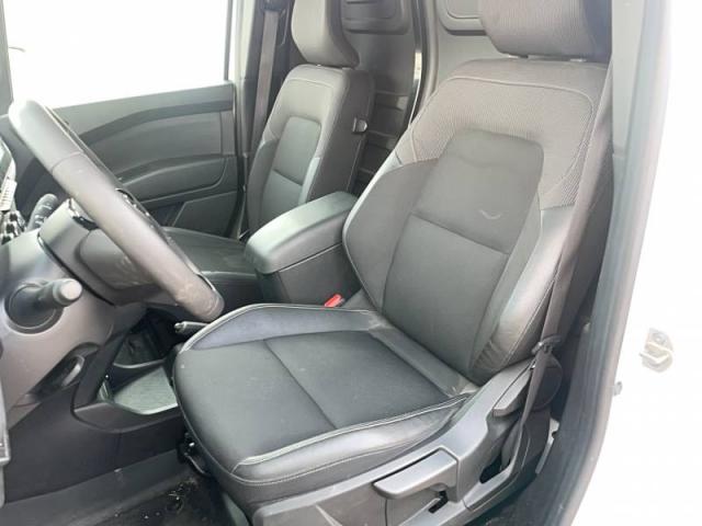 Renault Kangoo Van image 7