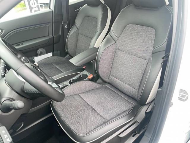 Renault Captur image 7