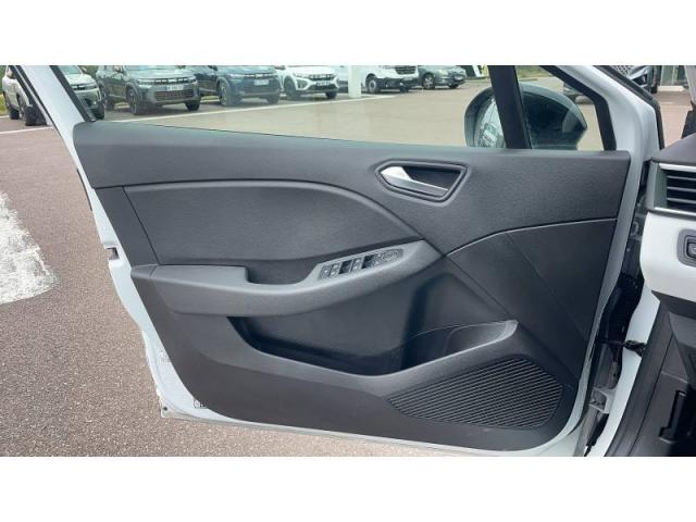 Renault Clio image 1