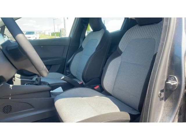 Renault Clio image 7