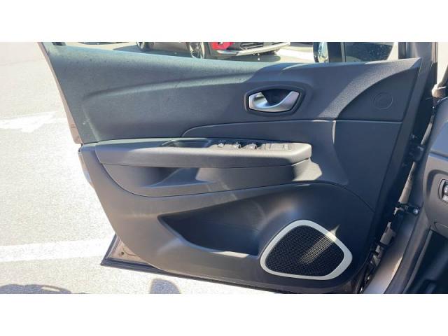 Renault Captur image 3