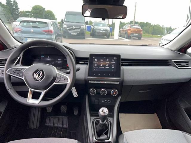 Renault Clio image 9